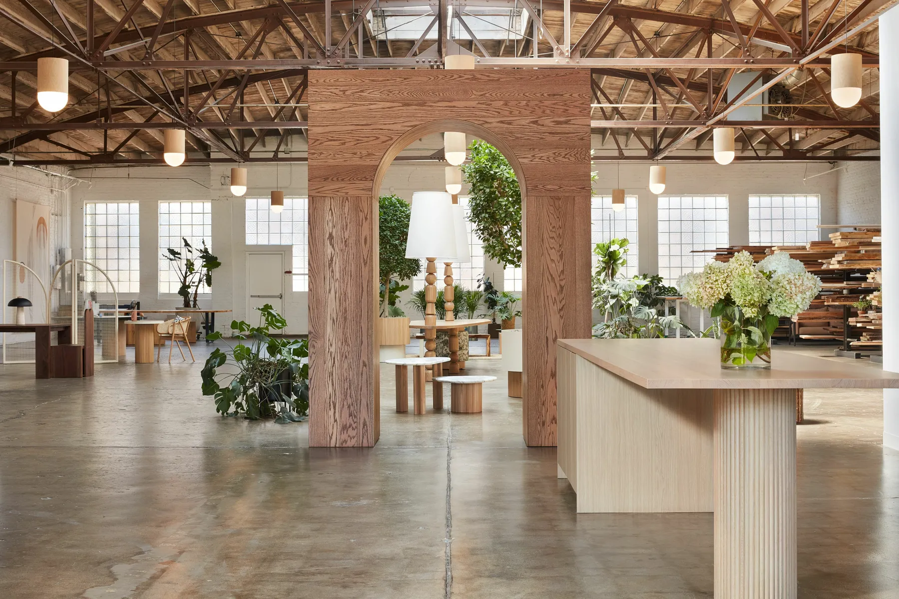 20240904 Icon Modern5178 Sm