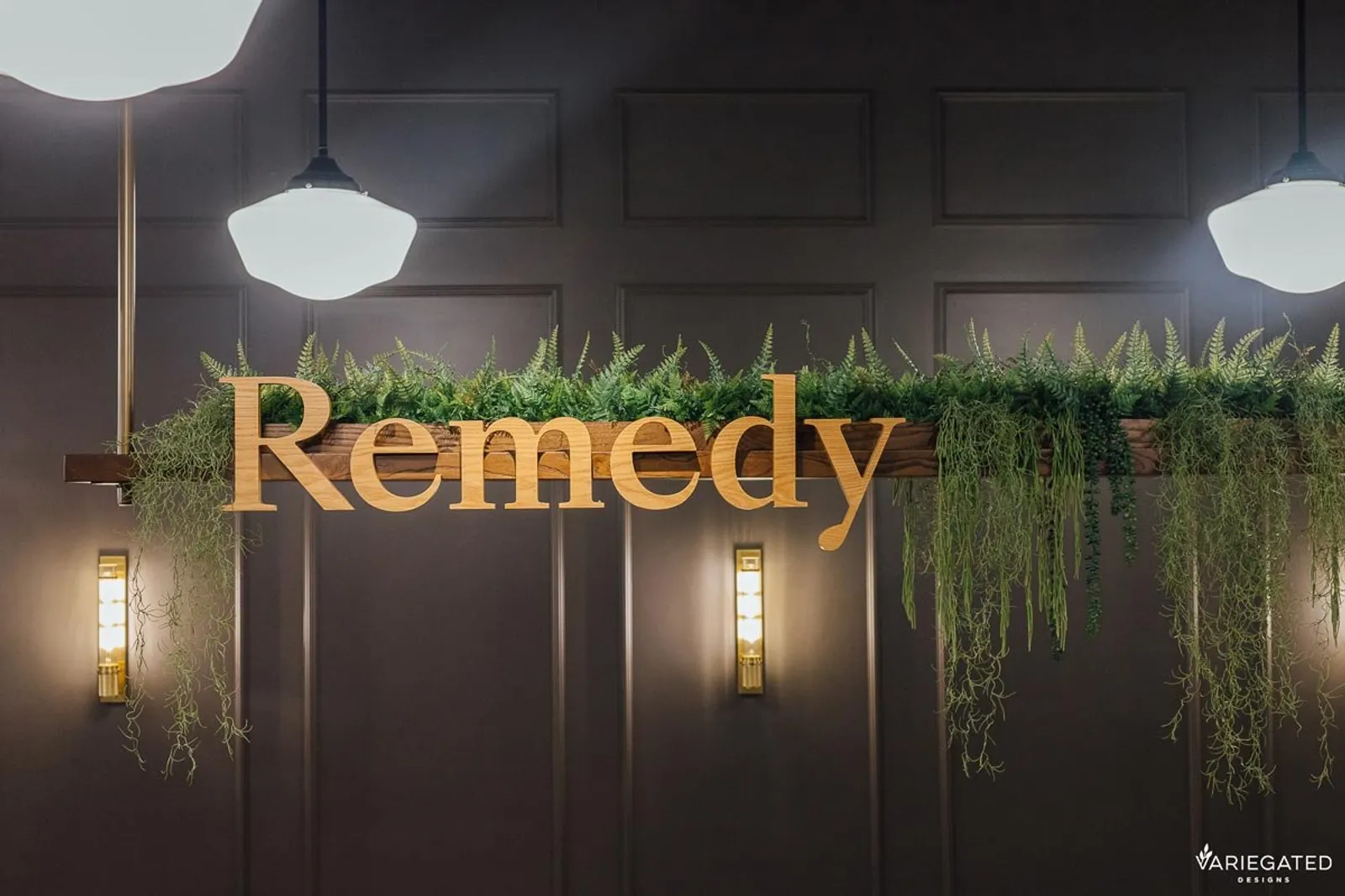 Blogpost2 custom hanging planter Variegated