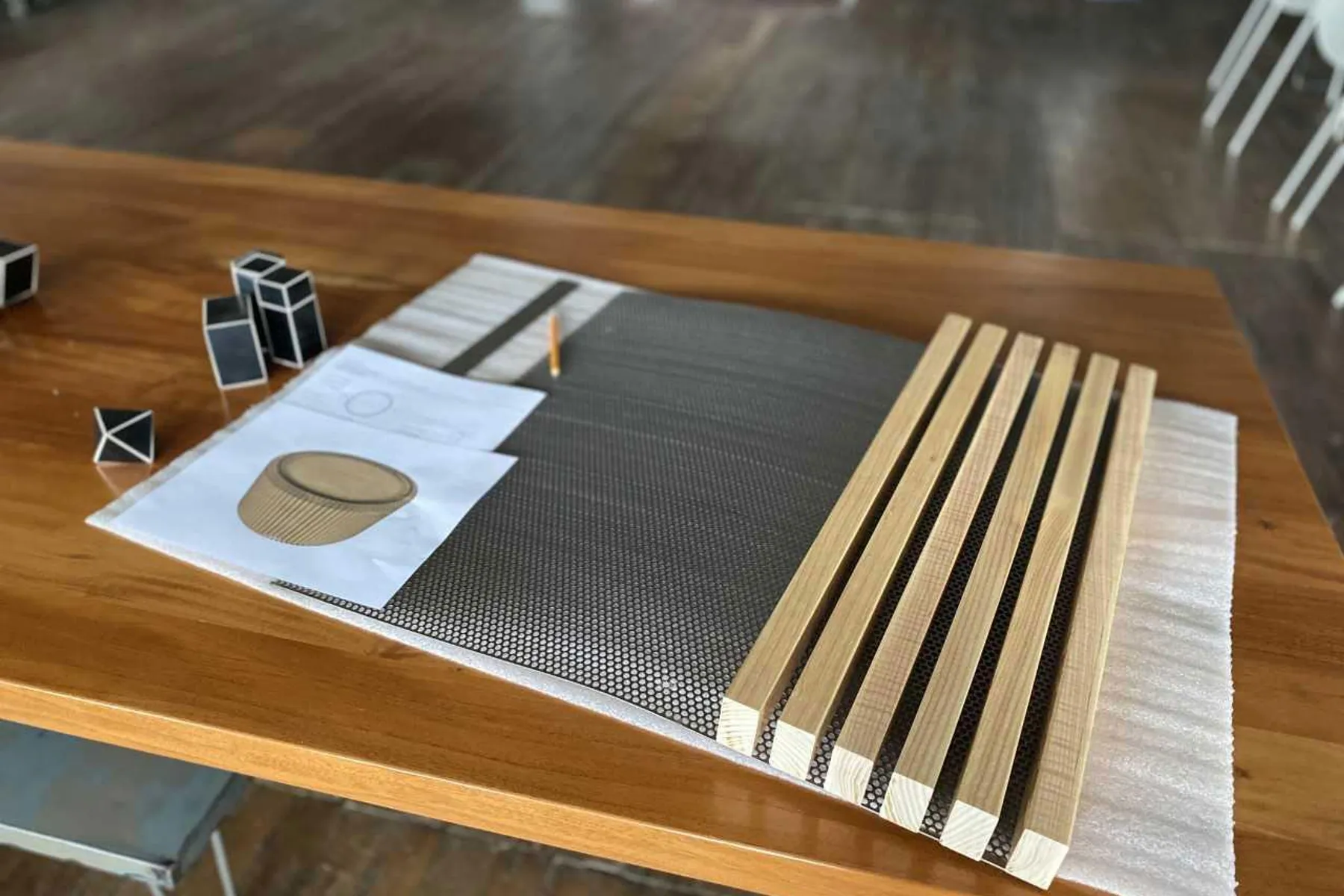 Custom furniture prototype Icon Modern