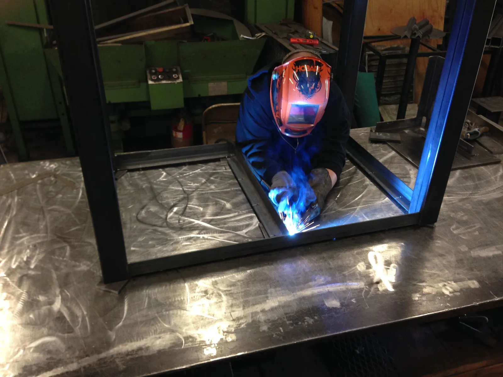 Custom steel shop Icon Modern