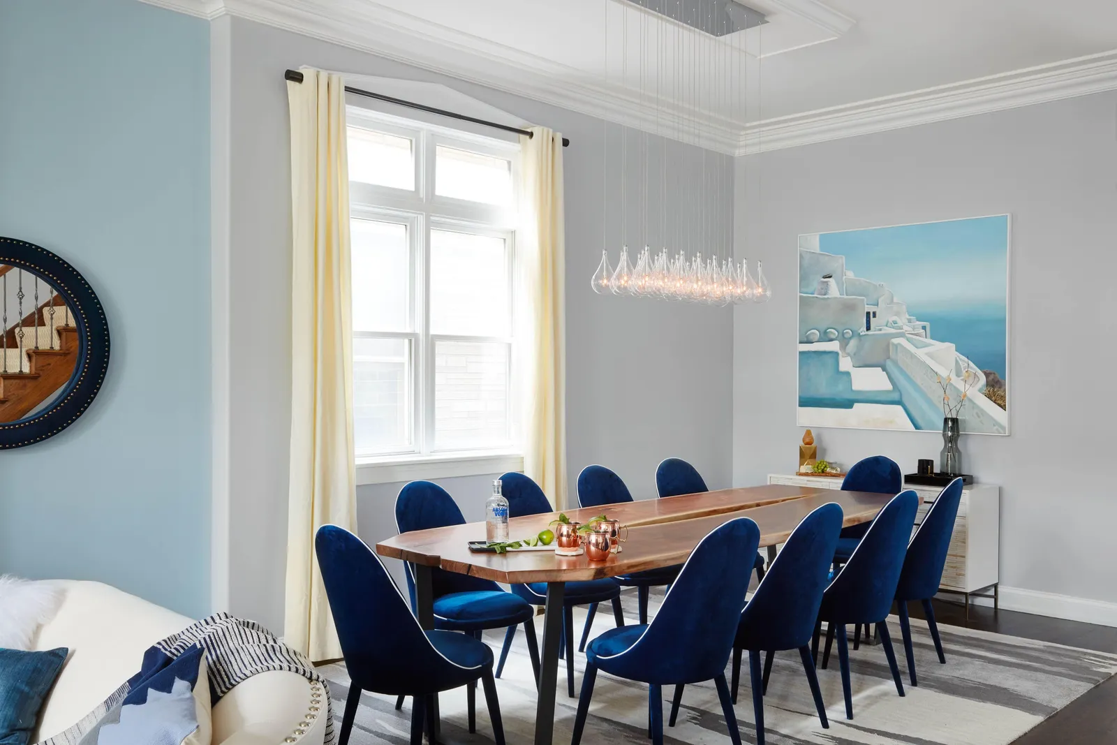 Custom community table live edge