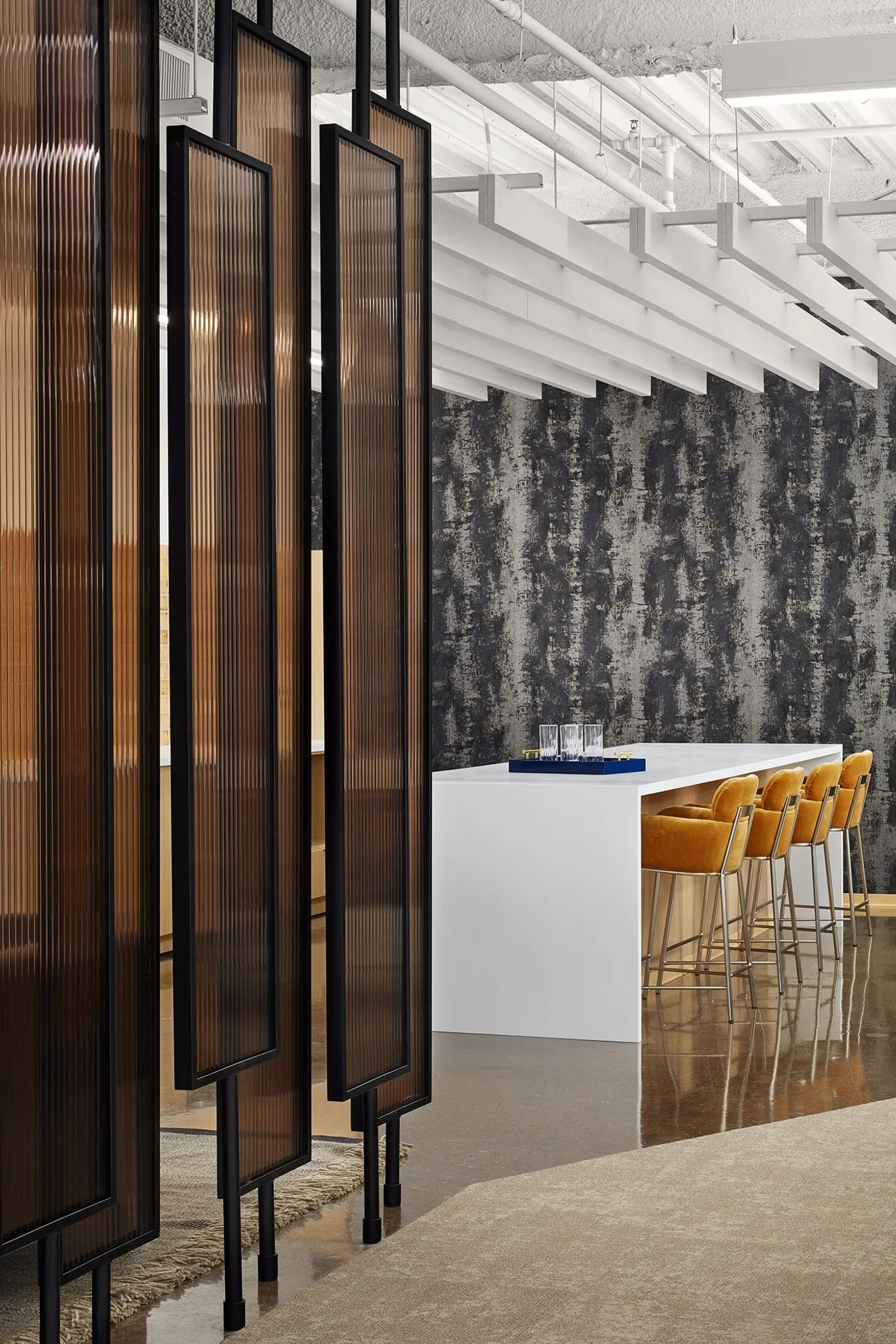 custom space divider by Icon Modern