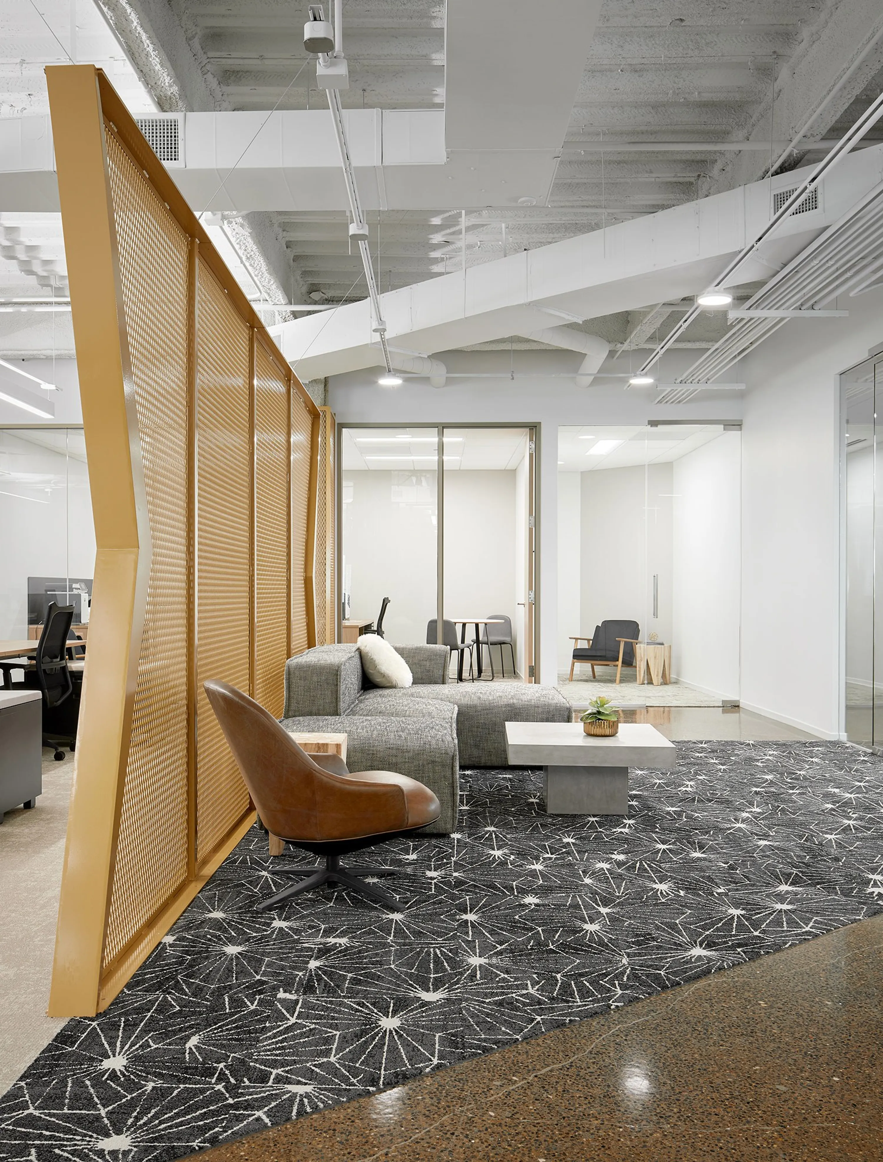 custom space divider by Icon Modern